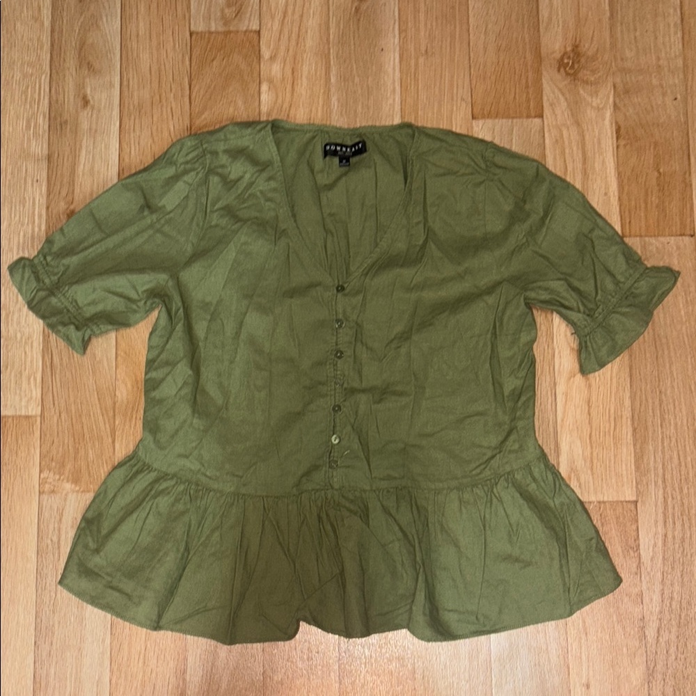 DOWNEAST Olive Green Button-Up Peplum Top